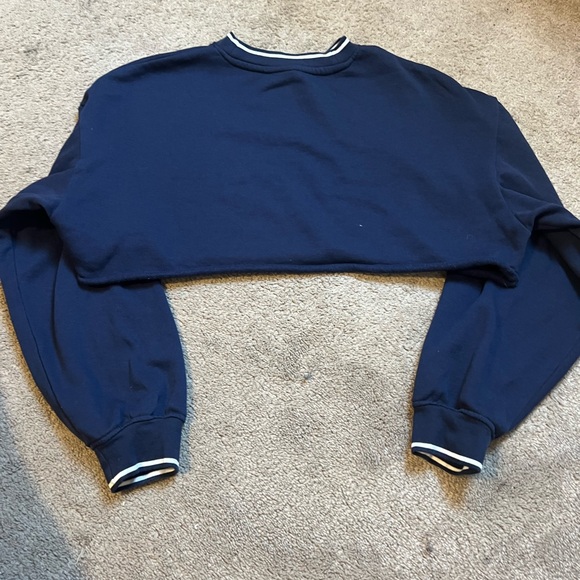 school girl cropped sweatshirt size Medium - Picture 4 of 5